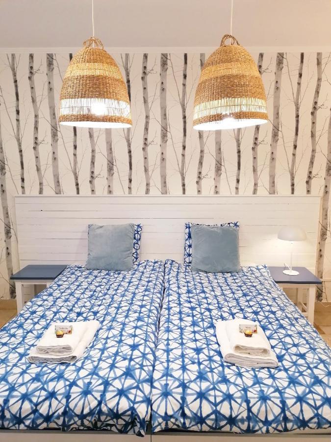 Jaszbereny Boutique Room Екстер'єр фото